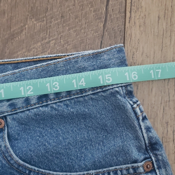 Vintage Levi's 505 Jean Short Cut Offs - Picture 8 of 10